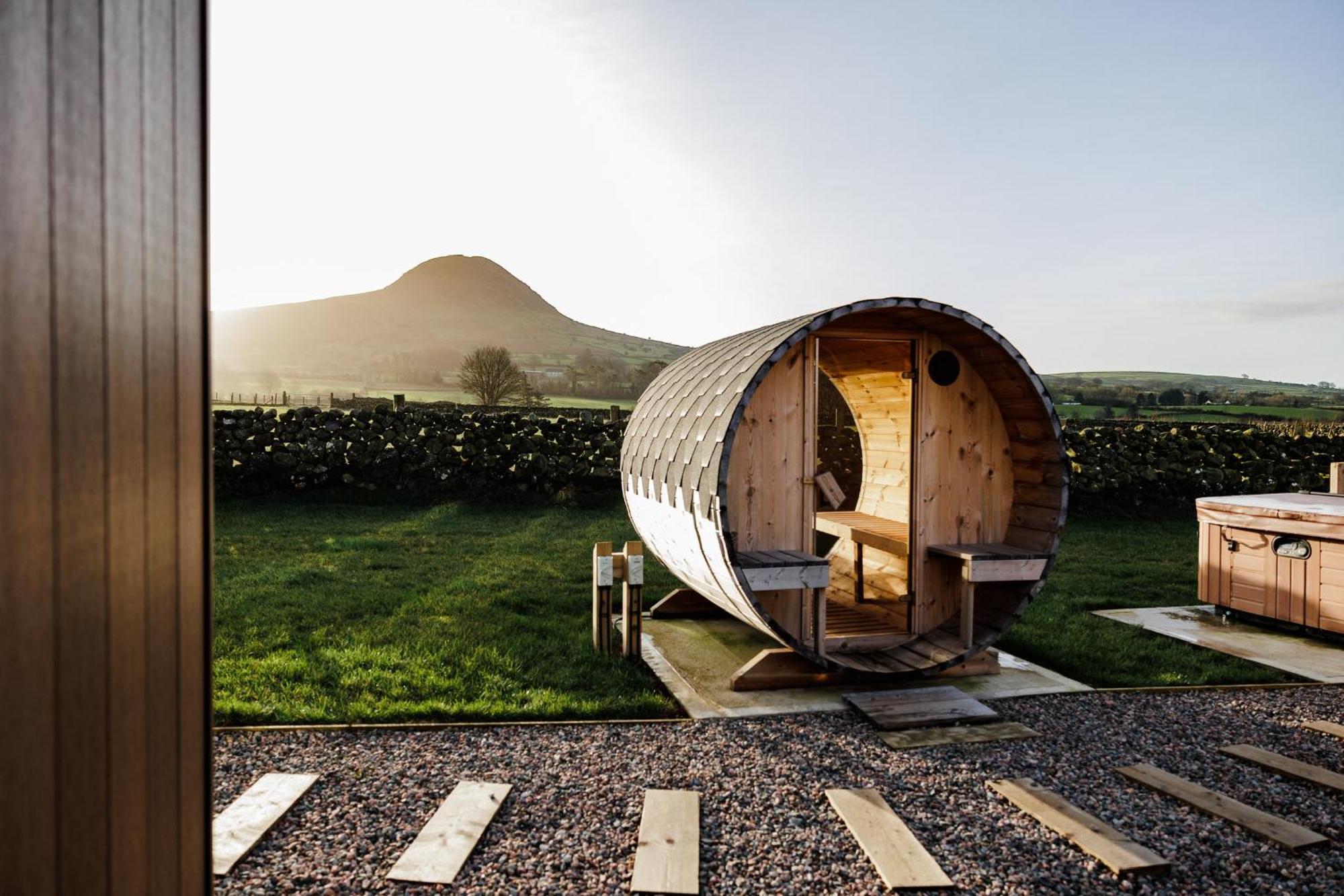 Slemish Hideaway - Funky Pheasant Villa Broughshane Luaran gambar